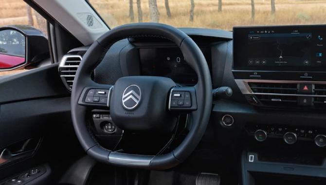 NEW CITROEN C4 & Ë-C4 - Interior